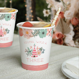 ヤング・ワイルド・スリーファーストパーソナライズされた誕生日 紙コップ