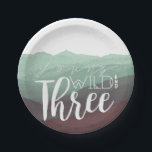 ヤング・ワイルド&スリー |サードパーティ誕生日 ペーパープレート<br><div class="desc">再定義されたデザイン</div>