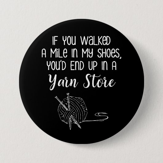 ヤーンの店のおもしろいな編み物及びかぎ針編み 缶バッジ (正面)