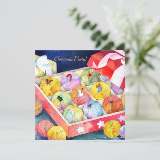 ヤーンの球のギフト用の箱のクリスマスのパーティの招待状 招待状 (スタンド正面)