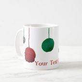 ヤーンボールクレフティホリデー/あなたのテキスト コーヒーマグカップ (正面左)