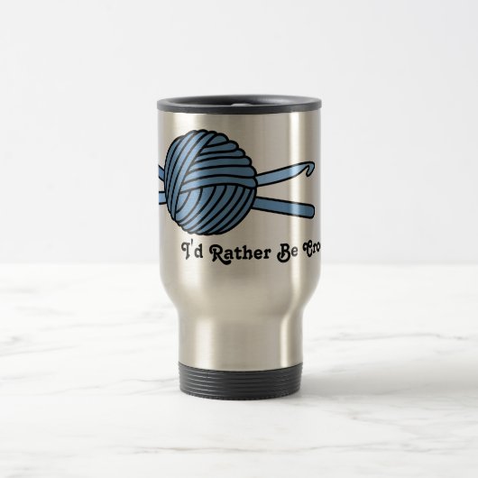 ヤーン及びかぎ針編みホックの青い球 トラベルマグ (中央)