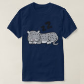 ユキヒョウのパジャマかわいい眠るユキヒョウ Tシャツ (デザイン正面)