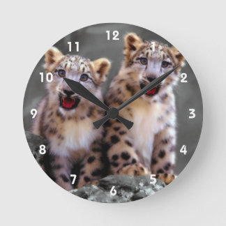 ユキヒョウの仔 ラウンド壁時計