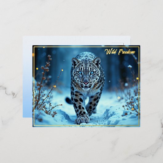 ユキヒョウの威厳のある冬の青い目の捕食者 箔シーズンポストカード (正面/裏面)