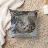 ユキヒョウ角投げクッション クッション (ブランケット)