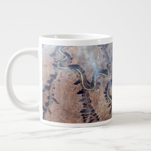 ユタの緑の川とその支流の峡谷 ジャンボコーヒーマグカップ (左)