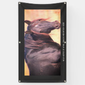 ユタバナーの野生馬 横断幕 (縦)