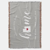 ユタホーム州 パーソナライズされた スローブランケット (正面縦)