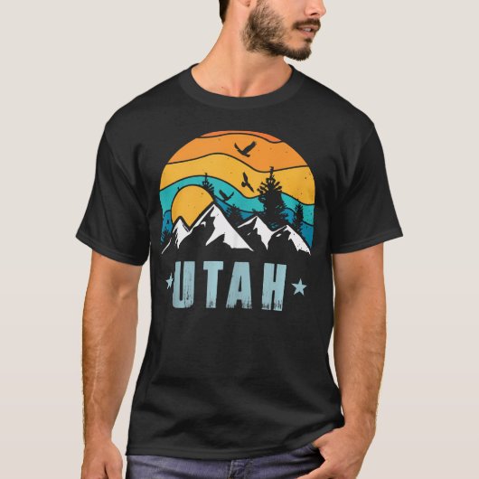 ユタレトロヴィンテージマウンテンハイキング Tシャツ (正面)