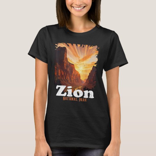 ユタ州のキャンプ Zion+National+Park アメリカのトレイルを探索 Tシャツ (正面)