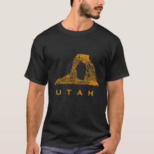 ユタ州の有名なアーチ国立公園 Tシャツ