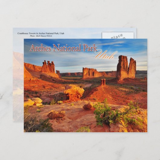 ユタ州アーチス国立公園のコートハウスタワーズ ポストカード (正面/裏面)