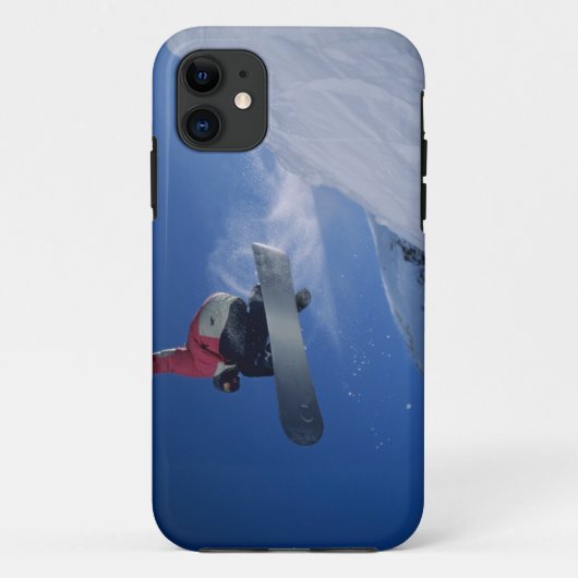 ユタ州スノーバードリゾートのスノーボード Case-Mate iPhoneケース (裏面)