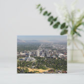 ユタ州ソルトレイクシティのダウンタウンの空中眺め ポストカード (スタンド正面)