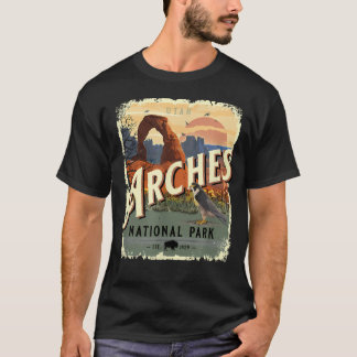 ユタ州モアブ アーチーズ国立公園 ヴィンテージ トラベル Tシャツ