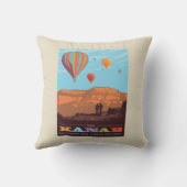 ユタ・カナブ | 風船と曲の丸め クッション (裏面)