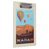 ユタ・カナブ | 風船と曲の丸め クリップボード (右)