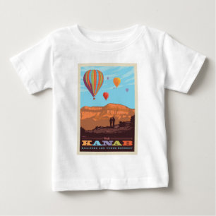 ユタ・カナブ 風船と曲の丸め ベビーTシャツ