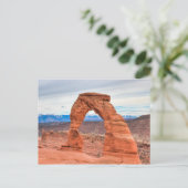 ユタ、米国。 アーチの国立公園の敏感なアーチ ポストカード (スタンド正面)