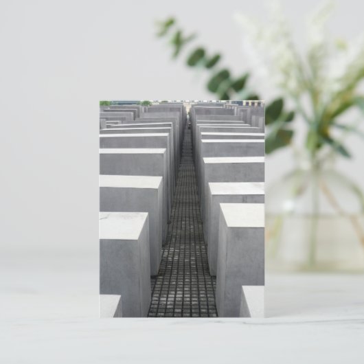 ユダヤ人のホロコースト記念館 ポストカード (スタンド正面)