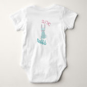 ユダヤ人の子どもたちにヘブライ語を使ったかわいいウサギ ベビーボディスーツ (裏面)