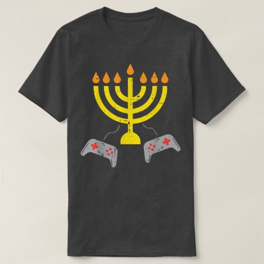（ユダヤ教）メノラーゲームコントローラGamer Hanukkah Boys Tシャツ (デザイン正面)
