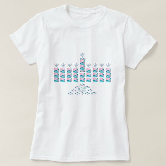 (ユダヤ教)メノラーピンク及びティール(緑がかった色)! Tシャツ (デザイン正面)
