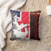 ユニオンジャック旗電話ブースのクラウンキティ猫 クッション (ブランケット)