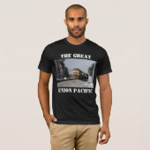 ユニオン・パシフィック鉄道と信号Tシャツ Tシャツ (正面フル)
