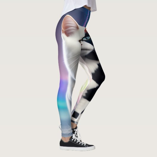 ユニカスタマイズコーンヨガに乗っている自分の猫 レギンス (右)