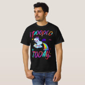 ユニコおもしろいンI Pooped Today - Umous I pooped Tシャツ (正面フル)