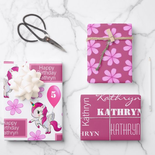 ユニコパーソナライズされたーン誕生日 ラッピングペーパーシート (正面)