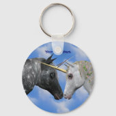 ユニコーキスをするンズファンタジーキーチェーン キーホルダー (正面)