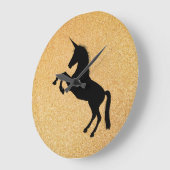 ユニコーンおよび金ゴールドグリッター ラージ壁時計 (傾斜)