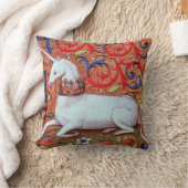 ユニコーンと中世ファンタジーの花，フローラモチーフ クッション (ブランケット)