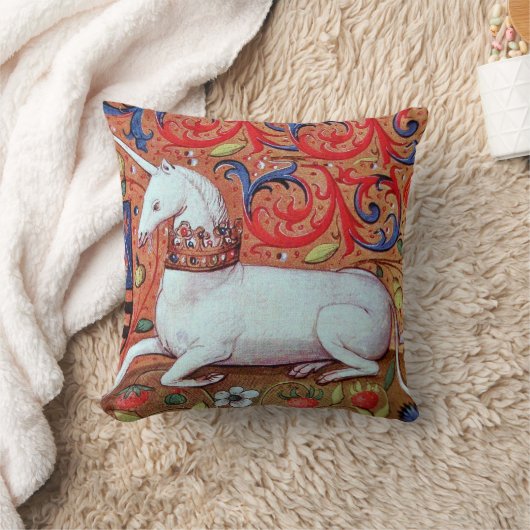 ユニコーンと中世ファンタジーの花，フローラモチーフ クッション