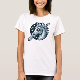 ユニコーンと剣の神秘的なエンブレムデザイン Tシャツ