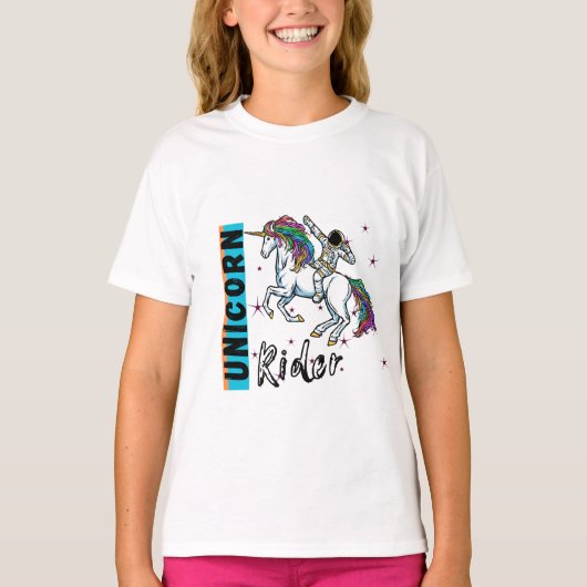 ユニコーンに乗った宇宙飛行士のTシャツデザイン Tシャツ (正面)