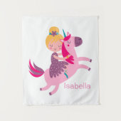 ユニコーンに乗るかわいい黄色の髪の少女 タペストリー (正面)