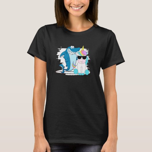 ユニコーンに乗るサメ クールTシャツ Tシャツ (正面)