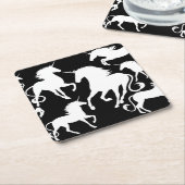 ユニコーンのセット スクエアペーパーコースター (アングル)