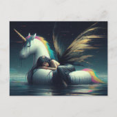 ユニコーンのプールで眠っているゴージャスな妖精の浮き光 ポストカード (正面)