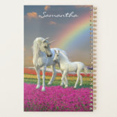 ユニコーンの母とホールレインボー年のモノグラム プランナー手帳 (裏面)