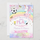ユニコーンの頭とサッカー少女の誕生日招待状 招待状 (正面)