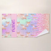ユニコーングリッターは虹のピンクの紫の名前をドリップ バスタオル (バスタオル)