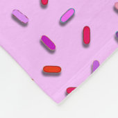 ユニコーンパーソナライズされたとキャンディが弓を振りかける フリースブランケット (角)