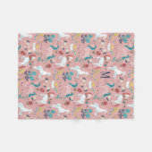 ユニコーンピンクのレインボーガールズオールオーバープリント フリースブランケット (正面(横))