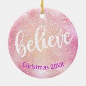 ユニコーンピンク紫かわいい女の子のクリスマス信じ セラミックオーナメント (裏面)