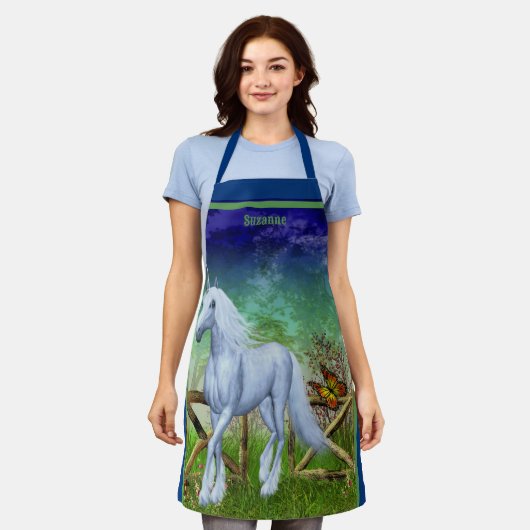 ユニコーンホース歩くスルーゲートパーソナライズされたー エプロン (着用した状態)